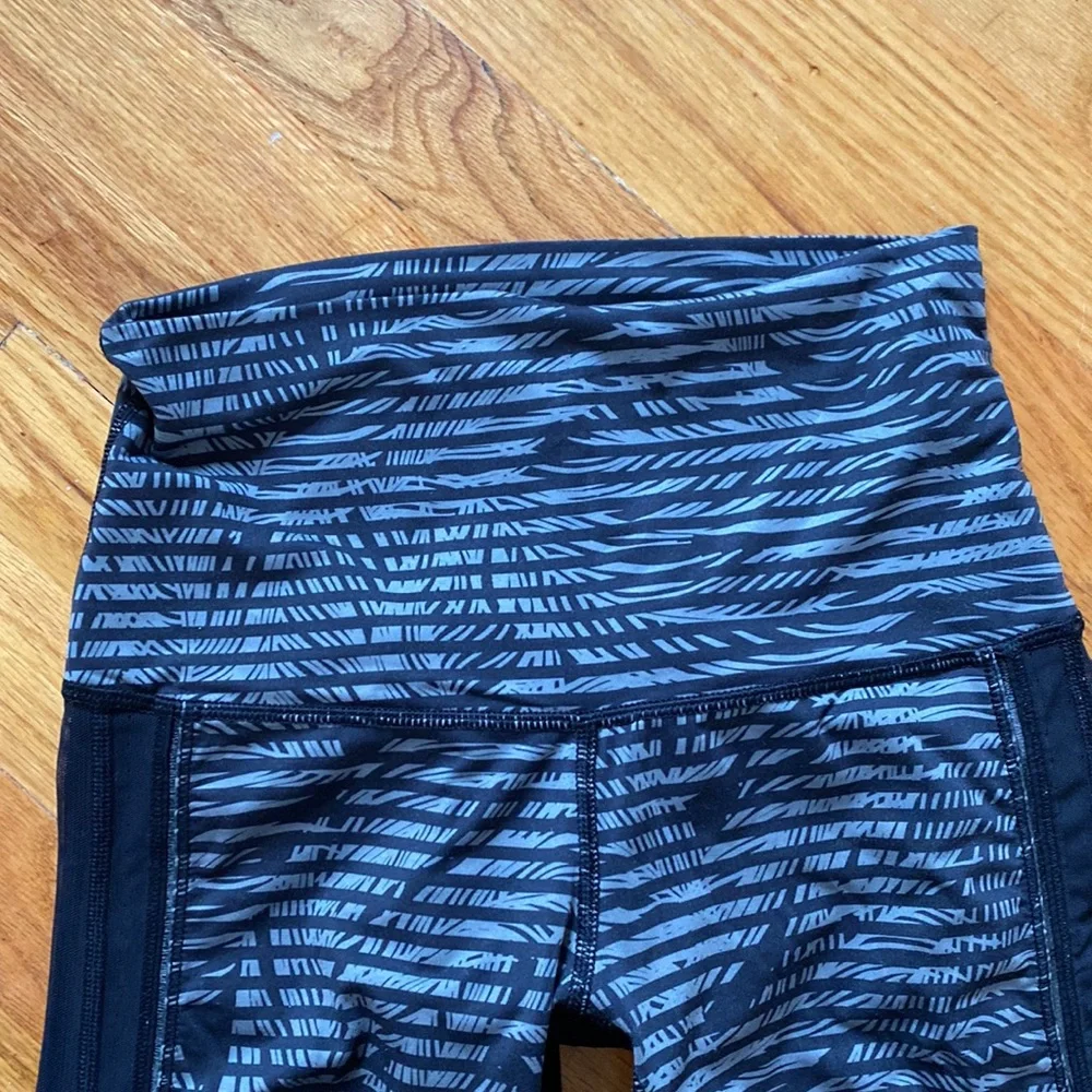lululemon 2 leggings - Picture 2 of 6